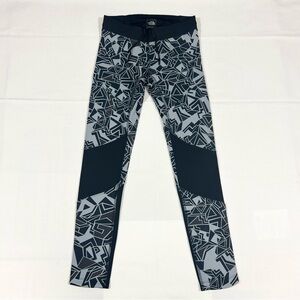 NWT The North Face TNF Women’s Small FlashDry Leggings Motus Tight Athletics Run